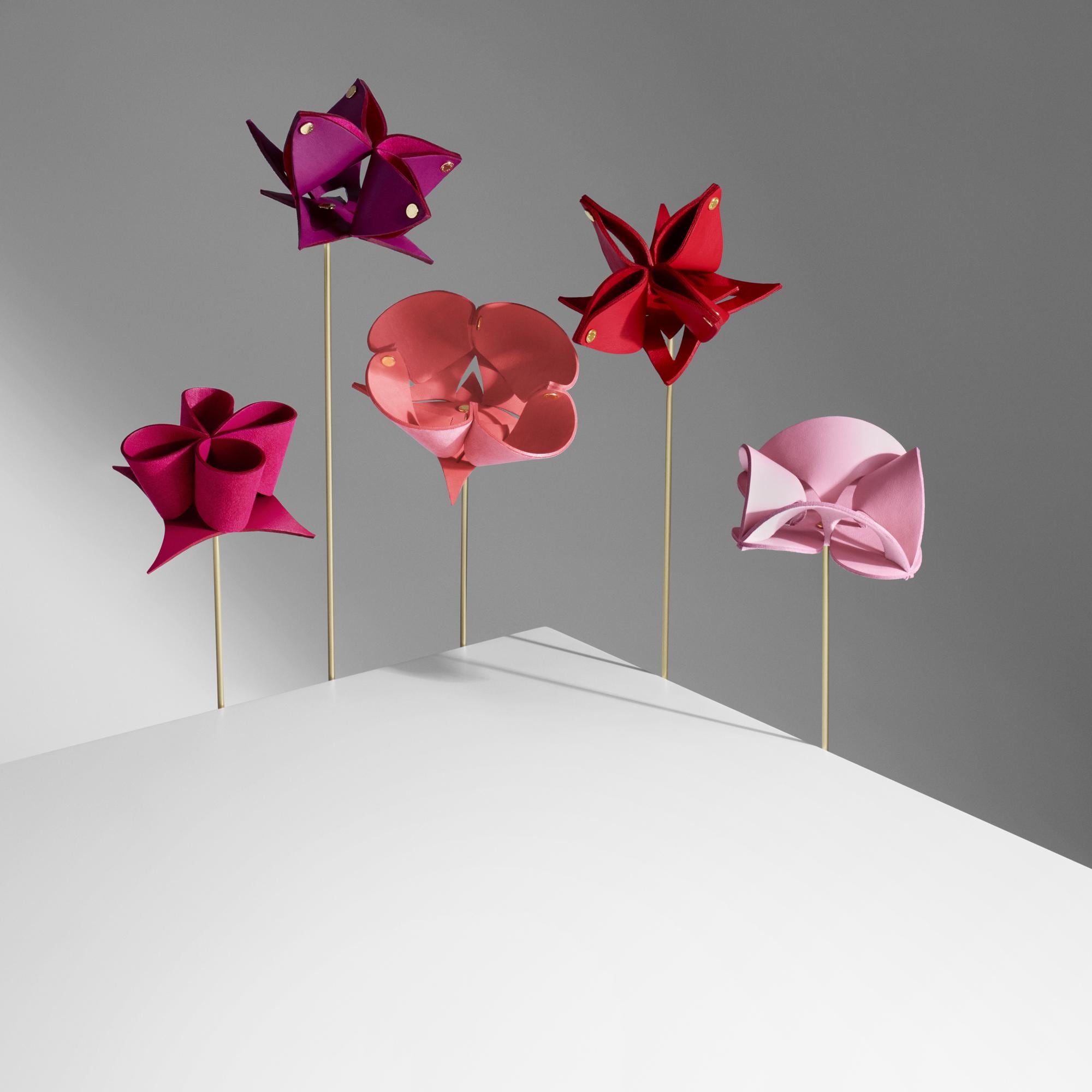 Origami Flowers by Atelier Oï - Home and Art of Dining | LOUIS VUITTON